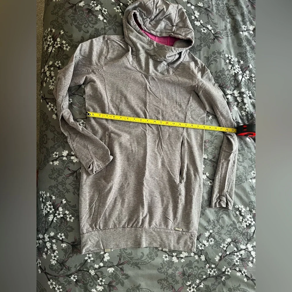 Bench Gray Sweatshirt with Magenta Interior - Picture 8 of 14